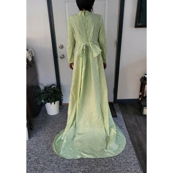 70s‎ Green Renaissance Style Dress - Picture 5 of 8